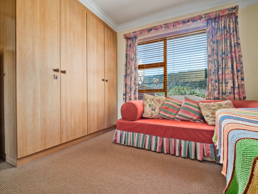 4 Bedroom Property for Sale in Groenvallei Western Cape